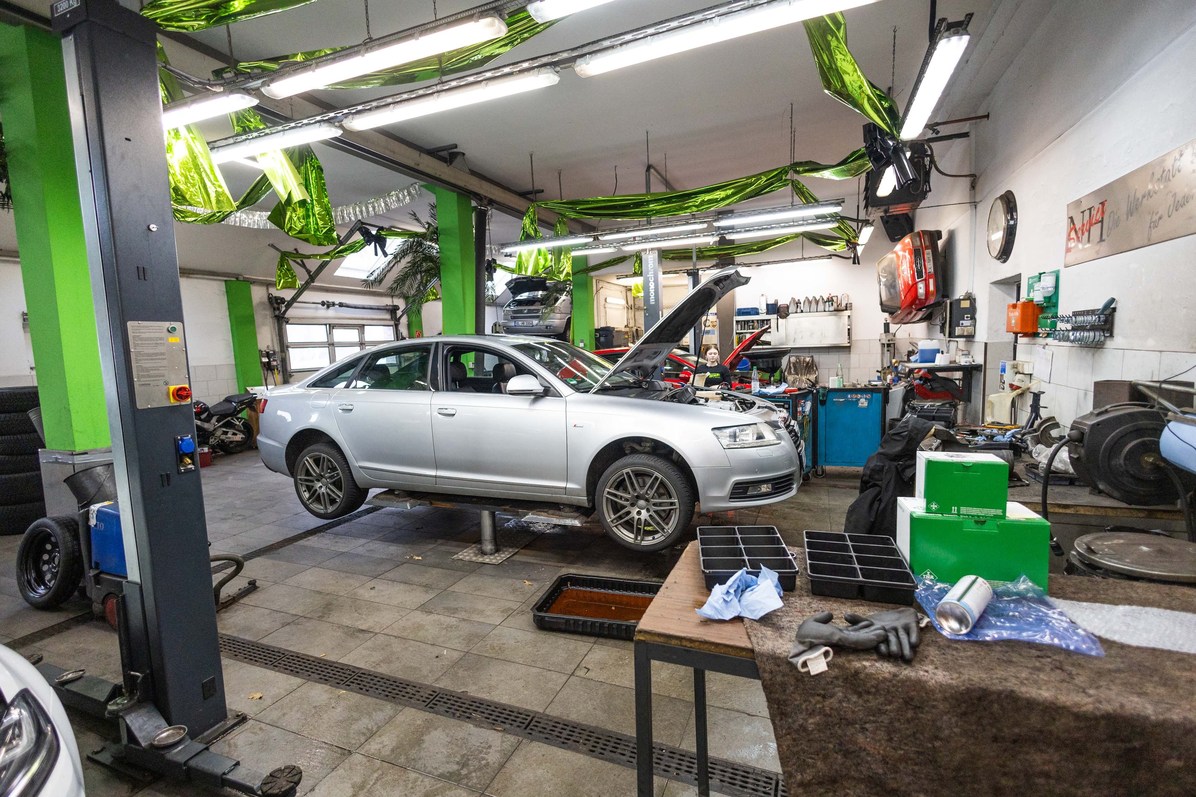 KFZ-Werkstatt NH-Service Hude - moderne Werkstatt nahe Oldenburg